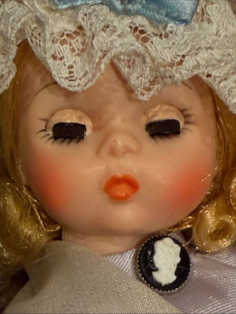 Madame Alexander International Dolls of the World Collection United States Doll
